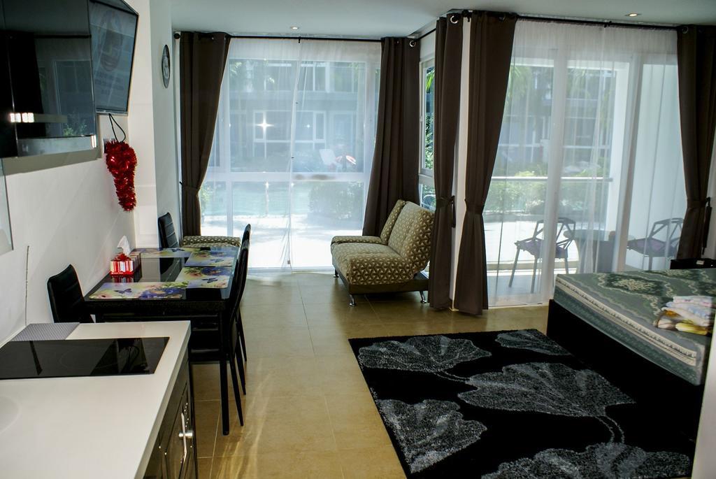 Avenue Residence & Suites Pattaya Central Екстериор снимка